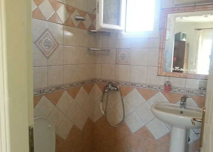 Veranda Ξενοδοχείο 2*